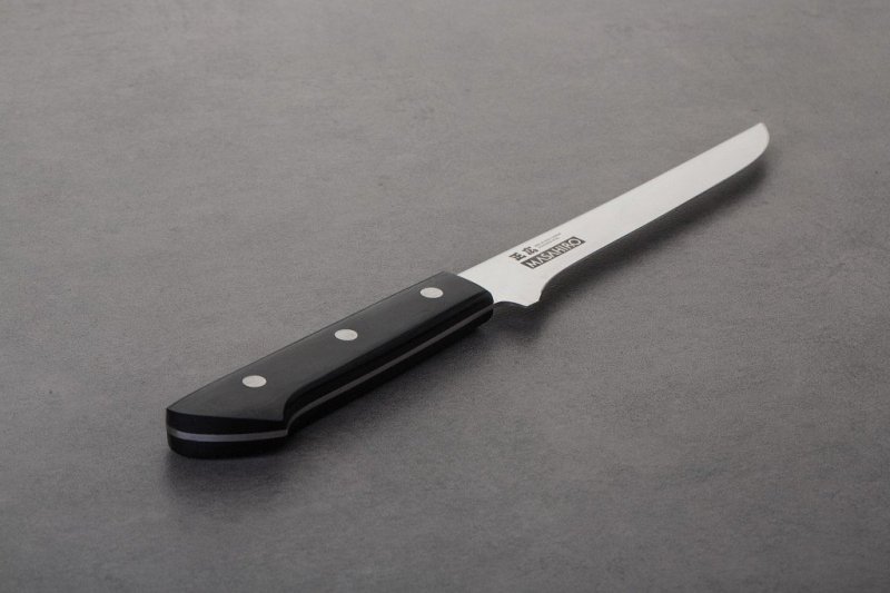 Nóż Masahiro MV-L Boning 14171 16 cm MBS-26 elastyczny