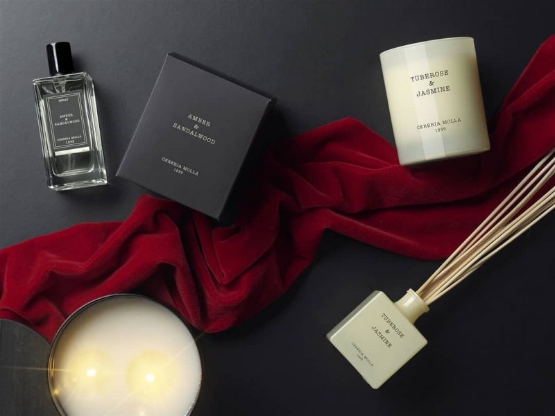 CM - Świeca Premium 230 gr. Tuberose and Jasmine