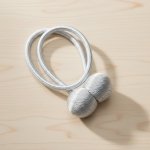 Spinka na magnes do upięcia firan i zasłon - Jasno Szary