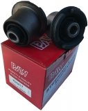 Tuleje przedniego górnego wahacza Ford Expedition 2003-2006