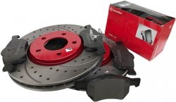 Przednie klocki BREMBO + WIERCONE tarcze hamulcowe 303mm RED Chrysler Voyager 2001-2007 EUROPA