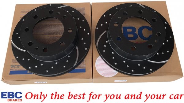 Przednie klocki Ultimax2 + NAWIERCANE NACINANE tarcze hamulcowe EBC seria GD Chevrolet Avalanche 2500 2002-2006