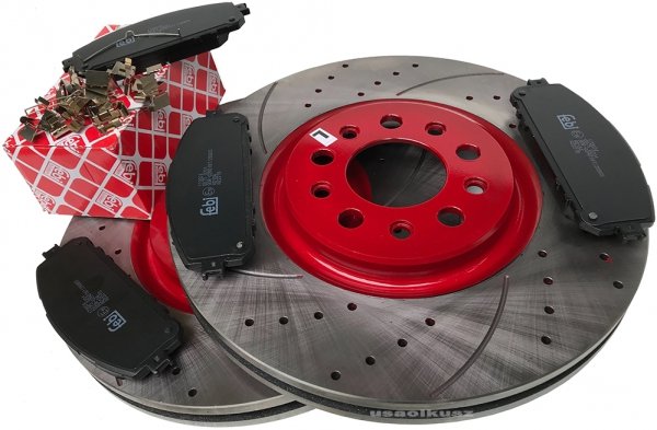 Przednie klocki + WIERCONE nacinane tarcze hamulcowe 330mm Jeep Cherokee KL 2014-