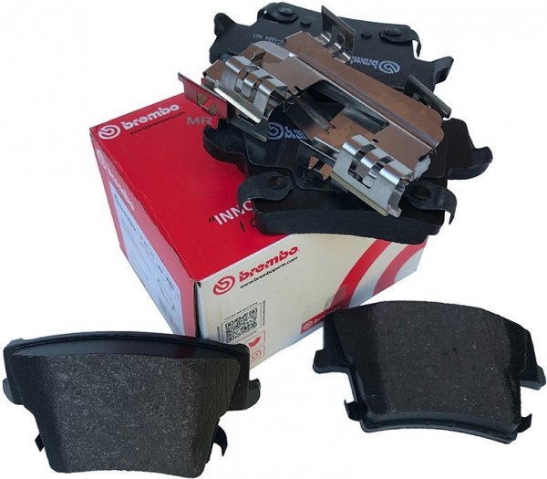 Klocki hamulcowe tylne Dodge Charger BREMBO