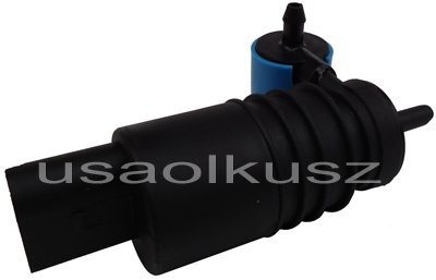 Pompka spryskiwacza Chrysler Voyager Town Country 2008-