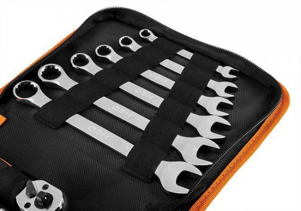 ZESTAW NARZĘDZI DO MOTOCYKLA 25 SZT.MIĘKKIE ETUI (1 KPL)