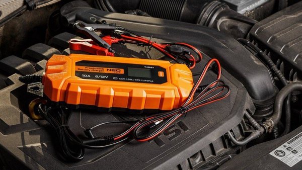 PROSTOWNIK AUTOMATYCZNY 10A/160W,3-200AH DO AGM/GEL (1 SZT)