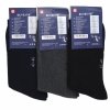 Skarpetki wykonane są z wysokiej jakości włókien bawełny, co sprawia, że są one niezwykle miękkie i delikatne dla skóry. Wykonane w rozmiarze 39-42 przez firmę AuraVia - Model FV171