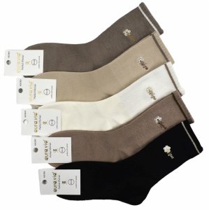 Skarpetki z haftowanym kwiatkiem – delikatność i elegancja 38-41