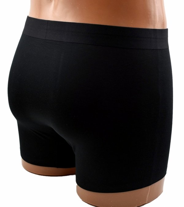 Wygoda i elegancja spotykają się w bambusowych bokserkach Aura.Via. Oddychają, dopasowują się i gwarantują świeżość przez cały dzień.