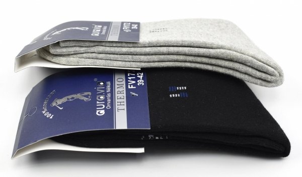 Zestaw męskich skarpet AURAVIA Thermo to perfekcyjne połączenie nowoczesnej technologii i klasycznej elegancji. Idealne na co dzień i na chłodniejsze dni.