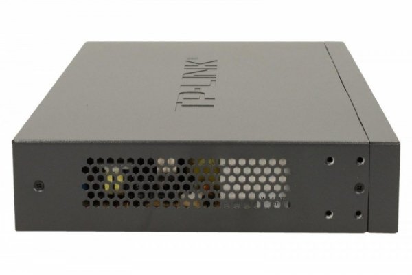 TP-LINK SG1024D switch L2 24x1GbE Desktop