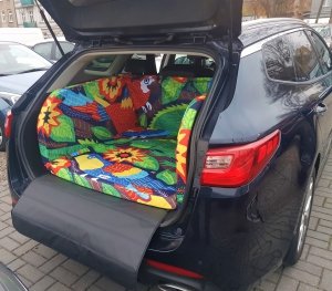 Mata samochodowa dla Psa do bagażnika - IGUANA (również w innych wzorach graficznych) 