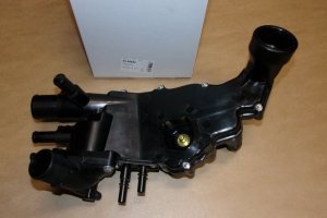 Thermostatgehäuse Citroen Peugeot  206 2.0HDI , 1336.T0 , 1336T0
