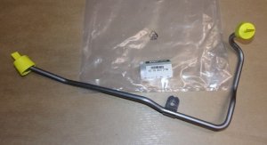 ORIGINAL Renault Ölleitung Turbolader MEGANE 3 4 TRAFIC 3 1.6 dCi , 151925323R