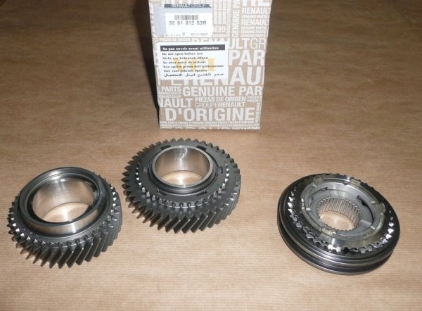 ORIGINAL  Synchronring Schaltgetriebe 3/4 Gang RENAULT MASTER II III PF6 326101263R 7701477482