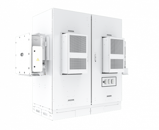 Kompletny magazyn LUNA2000-129kWh-2H1: szafa RACK, 8 modułów LFP 16,13kWh, sterownik modułu DC/DC RACK (SRC), system sterowania mocą (PCS) LUNA2000-100KTL-M1, system przeciwpożarowy, do wyboru opcja A/B komunikacji