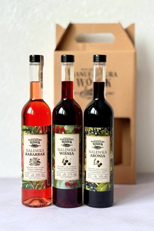 Zestaw prezentowy z nalewkami "Kartonik dobroci" Aronia