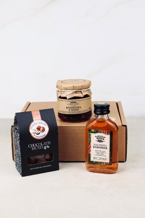 Zestaw prezentowy z nalewką "Rabarbarowy akcent"