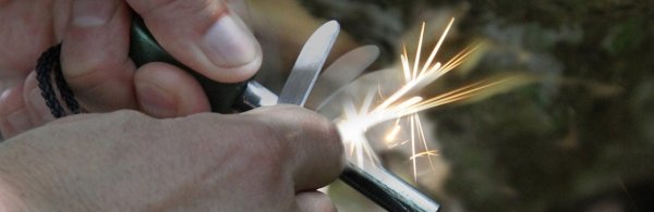 Krzesiwo Wildo Fire-Flash Pro Large Olive 3000°