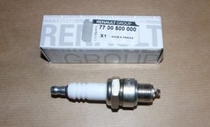 Original  Bougie d'allumage Renault 12 1.3 ,  7700500000