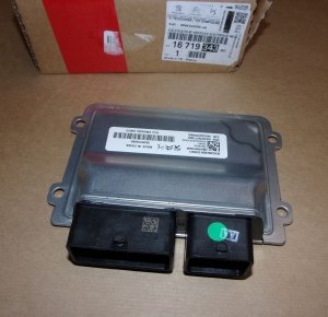 Original  Module de contrôle d'injection ECU Peugeot 3008 II ,  1671934380