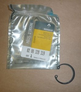 $ Original  Protection de la boîte de vitesses Renault Master II , 8200328319