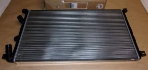 $ Original  Radiateur d'eau Renault Master II ,  7701057119