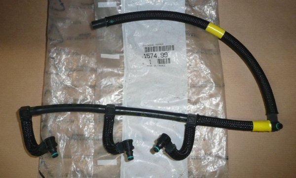 tuyau de carburant d'origine citroën peugeot 1.6 HDI 157499, 1574.99