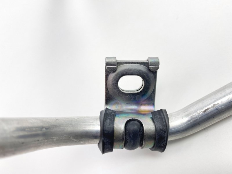 Pièce d'origine Tuyau de climatisation avec capteur pour Renault Trafic III Opel Vivaro B , 924907582R , 93868384 , 921366801R