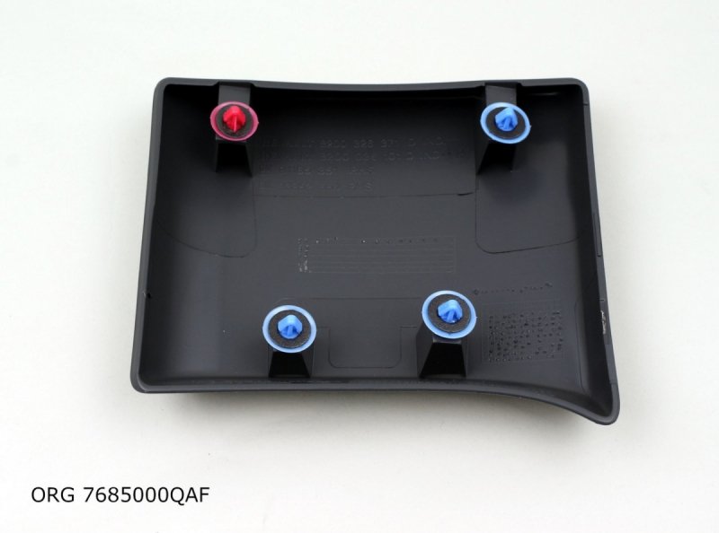 Moulure d'origine milieu droite pour Renault Trafic II , 7685000QAF , 8200036101