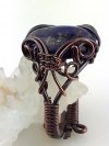 Klasyczny pierścionek miedziany z naturalnym lapis lazuli