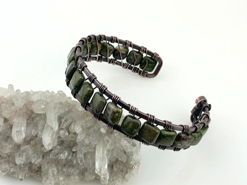 Męska bransoleta miedziana z ryolitem lasu deszczowego, obwód 20 cm, regulowany, waga 26 gram, rękodzieło