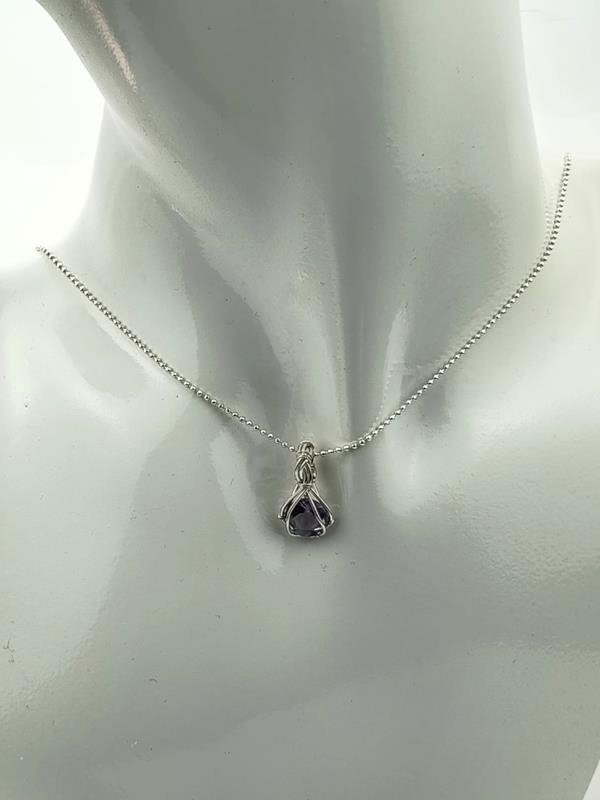 Ametyst – wisiorek ze srebra Ag999 dla artystki