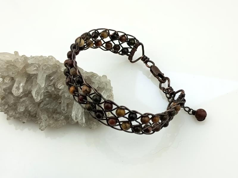 Bransoletka miedziana z jaspisem Picasso, splot Kumihimo, obwód 18.5 cm plus 2 cm, waga 16 gram, rękodzieło