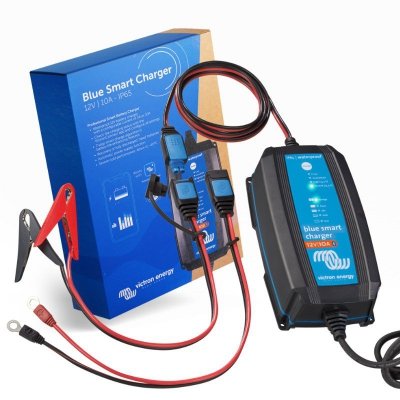 Blue Smart IP65 Charger 12/10 + DC connector