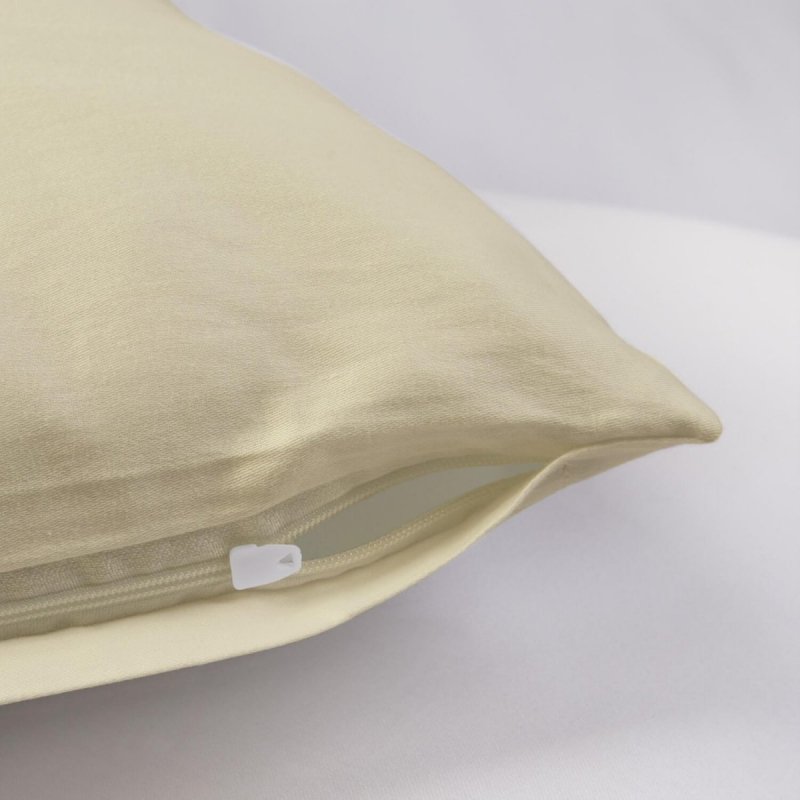 Poszewka na poduszkę 50x70 - 100% bawełna satynowa DARYMEX, zapięcie na zamek wz. kremowy
