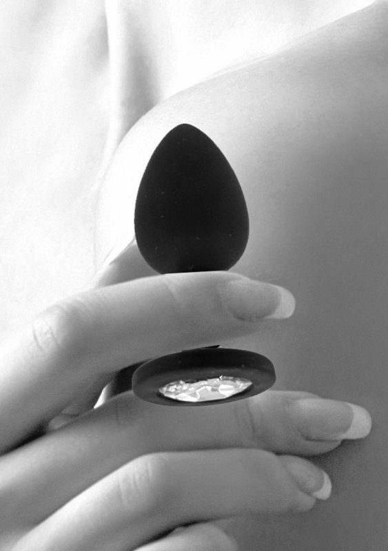 Elegancki silikonowy korek analny z diamentem wtyczka plug 