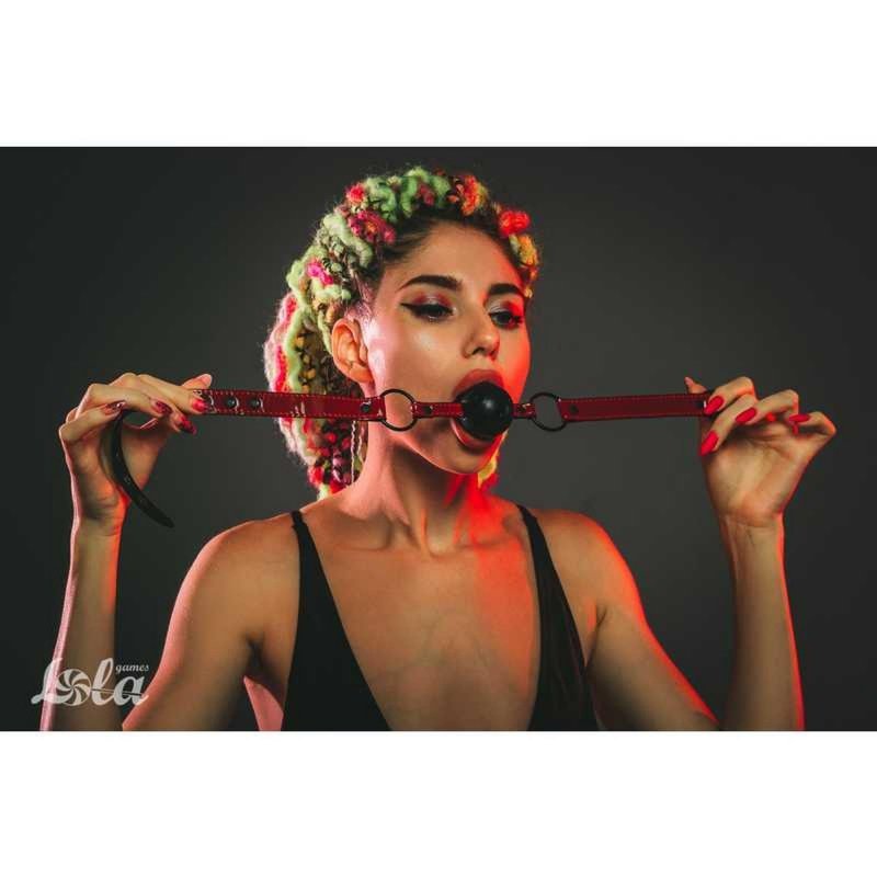 Knebel kulka do ust oddychający ball gag party hard love bite