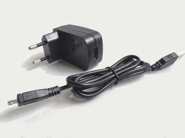 Szybka ładowarka USB do FLASH/GIGA