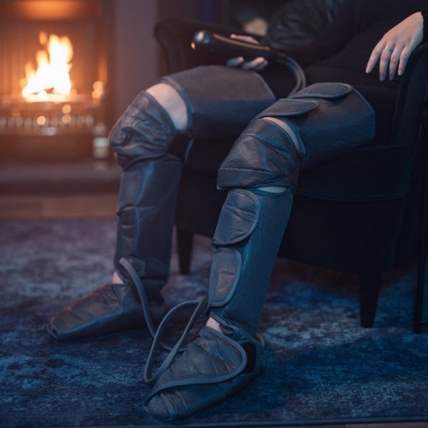 Kompresyjny masażer nóg inSPORTline BeinHowair II ∙ 3 tryby ∙ 5 poziomów intensywności ∙ drenaż limfatyczny ∙ ogrzewanie