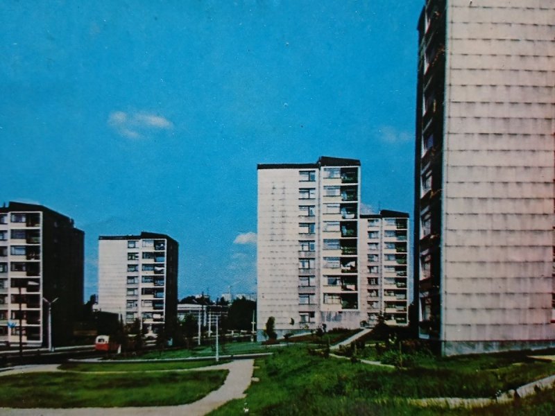 LUBLIN. ALEJA PKWN FOT. K. JABŁOŃSKI