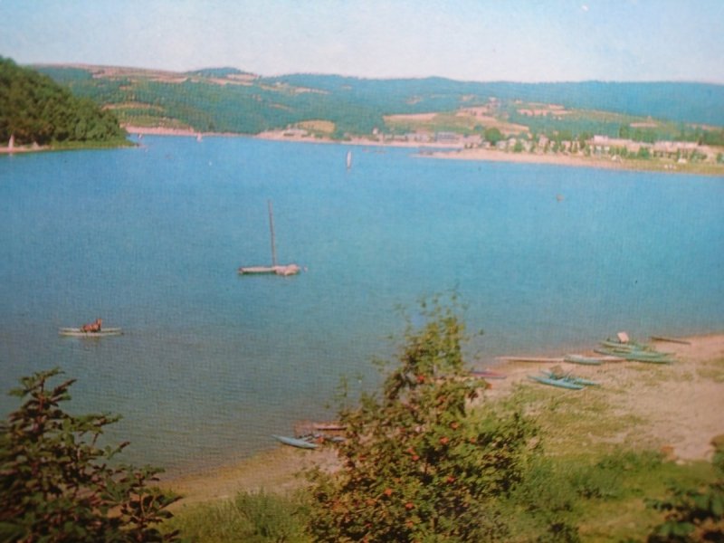 JEZIORO ROŻNOWSKIE. FOT. J. MAKAREWICZ