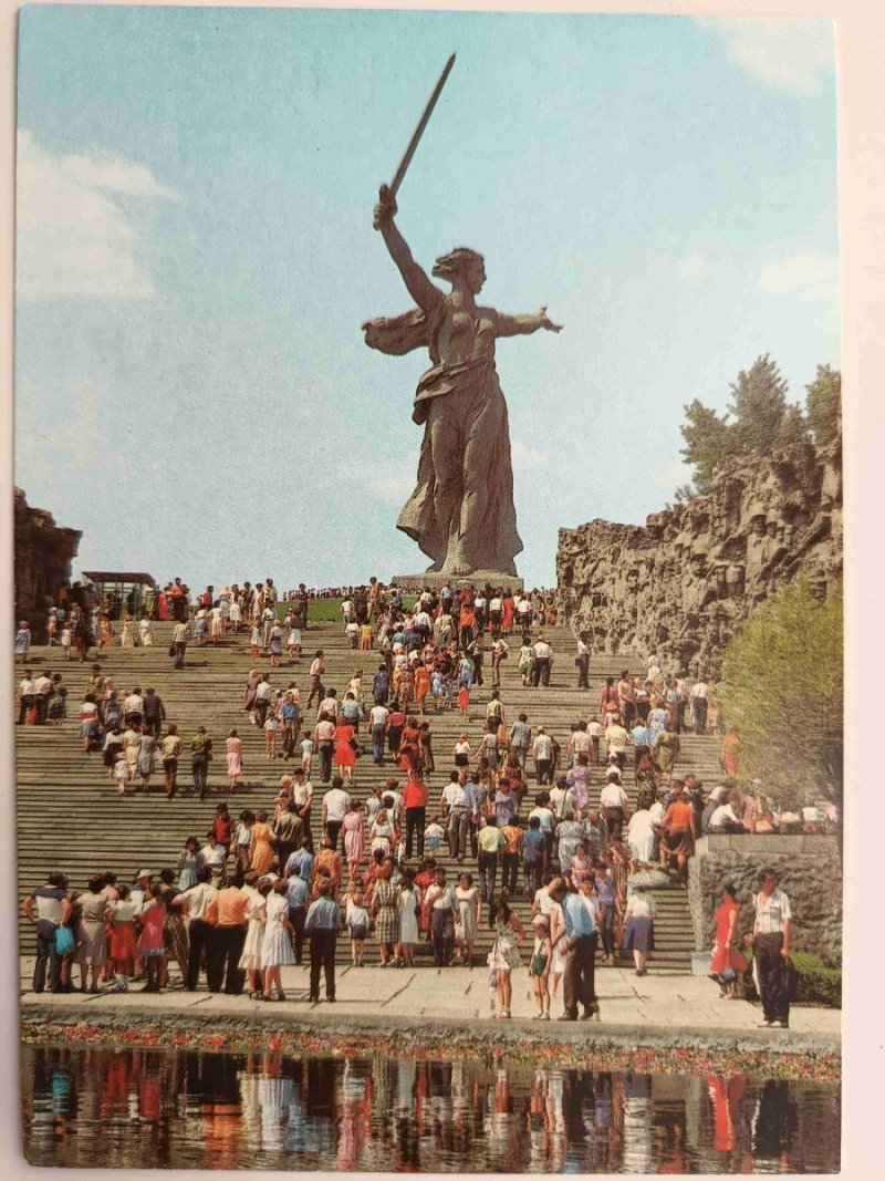 WOŁGOGRAD POMNIK ZESPÓŁ BOHATERÓW
