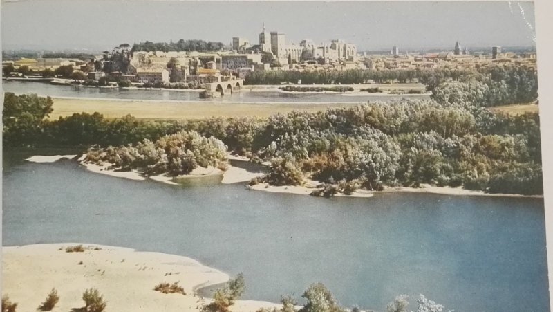 AVIGNON (VACLUSE) VUE GENERALE