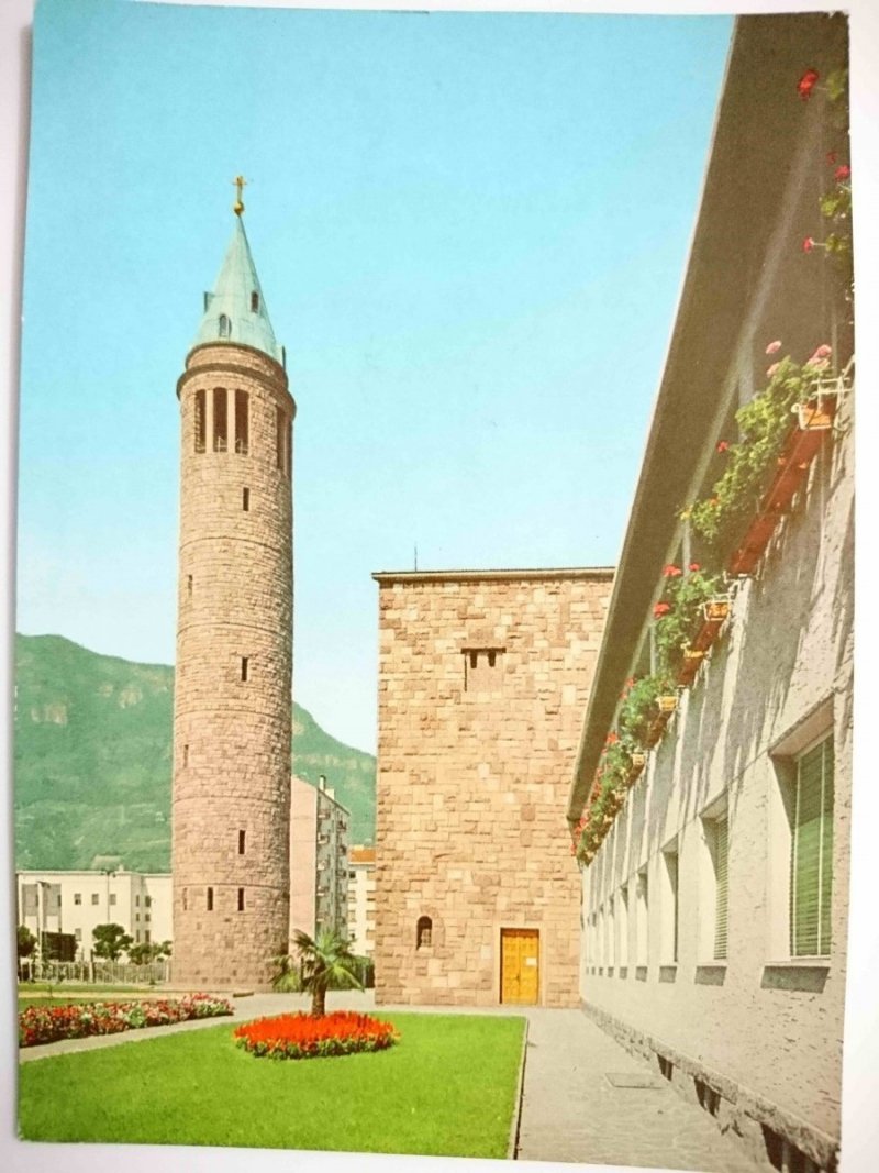 BOLZANO. CHIESA DOMENICANA DI CRISTO RE IL COMPANILE