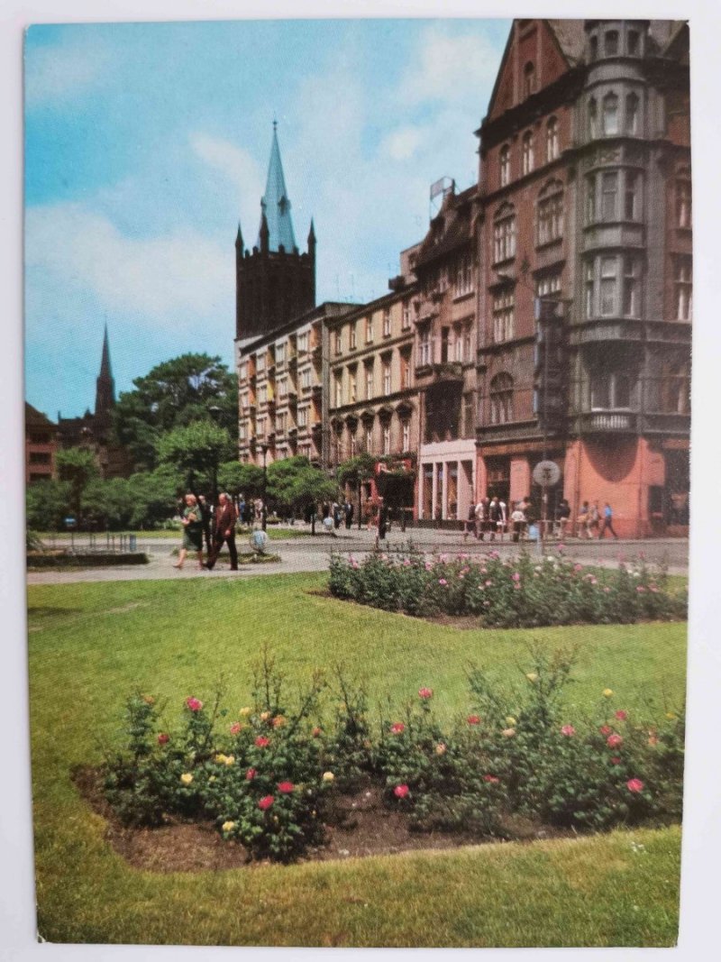 BYTOM. PLAC POLI MACIEJOWSKIEJ FOT. SOWIŃSKI, ZIELIŃSKI