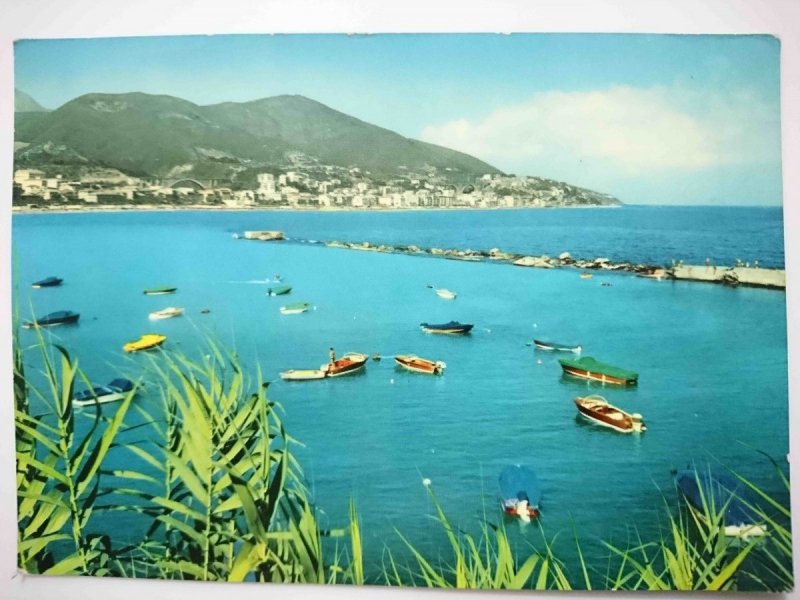 VARAZZE. PANORAMA E PORTO