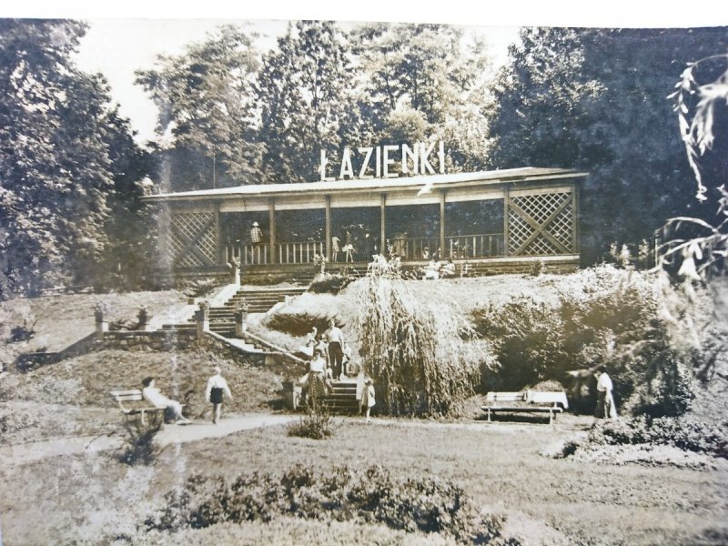 PIWNICZNA - ŁAZIENKI. FOT. H. HERMANOWICZ