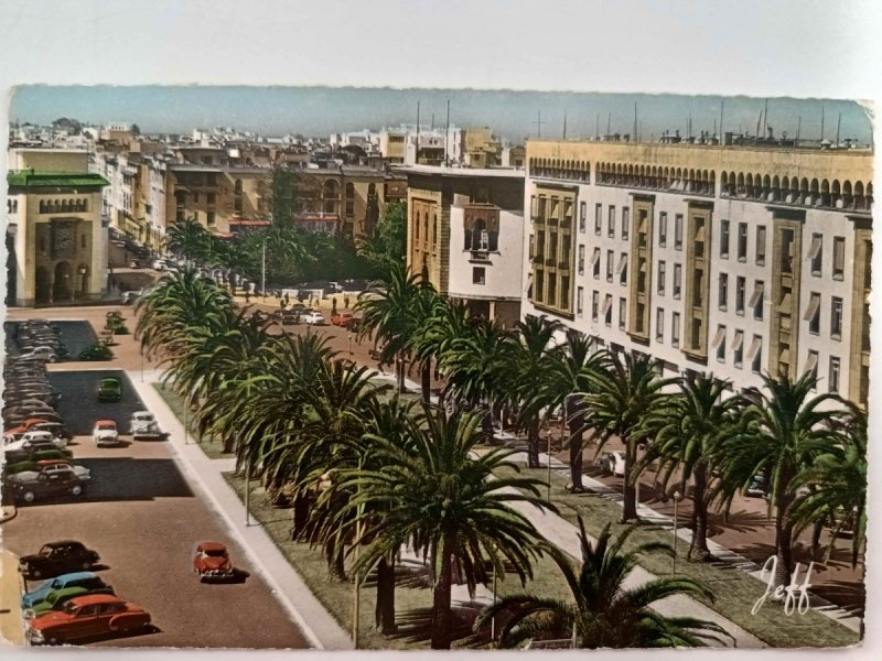 MAROKO RABAT LE COURS LYAUTEY ET LA POSTE